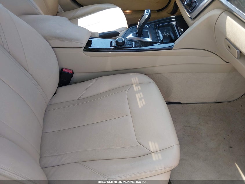 2014 BMW 3er VIN WBA3A5G59ENP31459 IAAI salvage auction — UNKNOWN, Salvage - Greater Than 75% (Maryland), sold $3,450 on 2026-08-03 (photo 5)