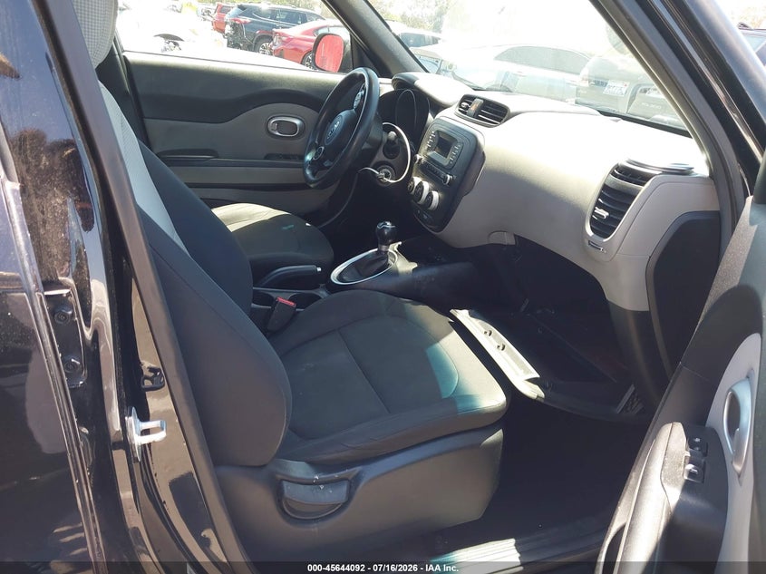2014 Kia Soul VIN KNDJN2A2XE7052364 IAAI salvage auction — RIGHT FRONT, Salvage (California), sold $25 on 2026-07-23 (photo 5)