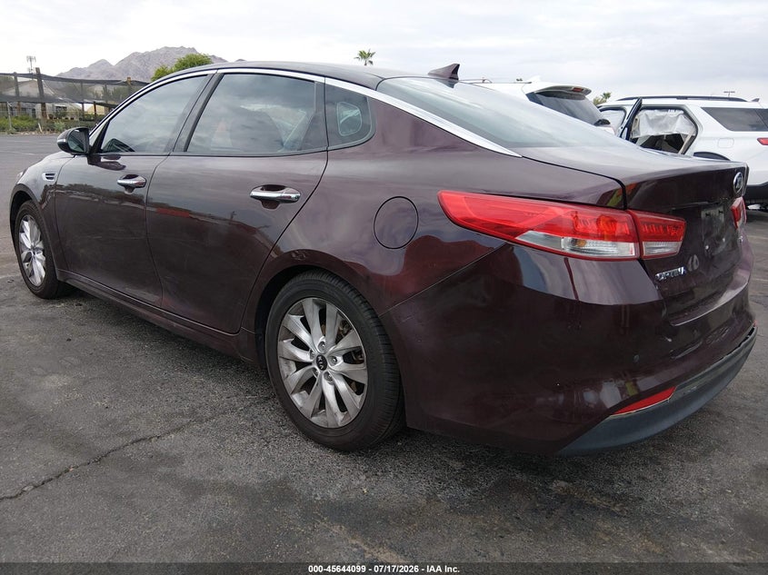 2017 Kia Optima VIN 5XXGU4L38HG151596 IAAI salvage auction — NORMAL WEAR, Regular (Nevada), sold $1,350 on 2026-07-24 (photo 3)
