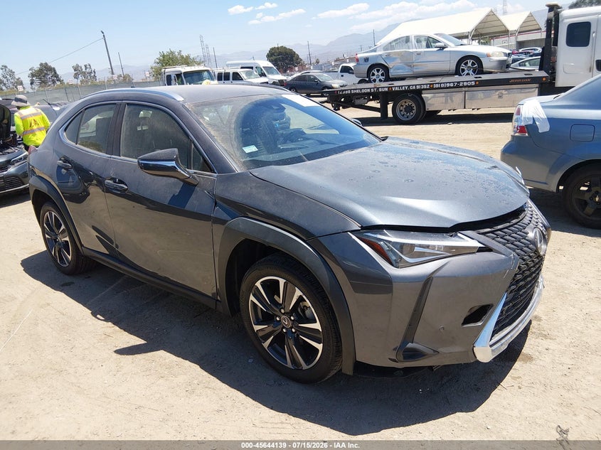 2022 Lexus Ux VIN JTHX3JBH5N2045945 IAAI salvage auction — FRONT END, Salvage (California), sold $9,050 on 2026-07-29 (photo 1)
