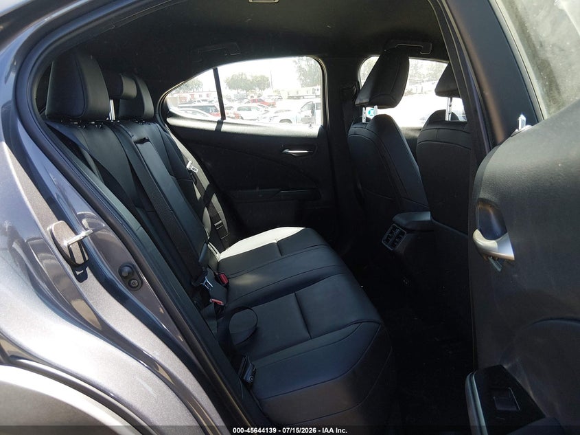 2022 Lexus Ux VIN JTHX3JBH5N2045945 IAAI salvage auction — FRONT END, Salvage (California), sold $9,050 on 2026-07-29 (photo 8)