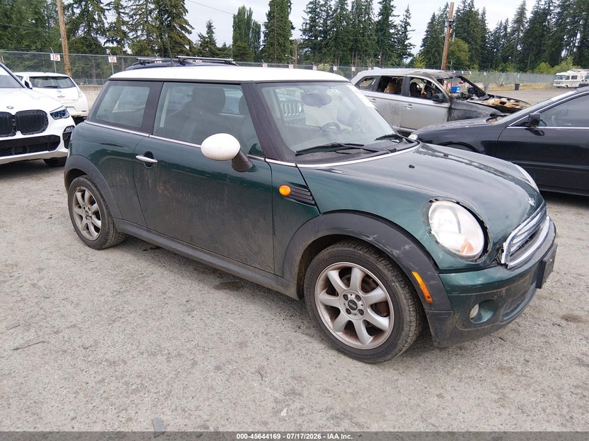 2007 Mini Cooper VIN WMWMF33567TU60648 IAAI salvage auction — FRONT END, Clear (Washington), sold $325 on 2026-07-29 (photo 1)