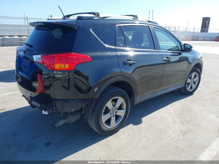 2015 Toyota Rav 4 VIN 2T3WFREV0FW161373 IAAI salvage auction — REAR END, Wait Title, sold $4,750 on 2026-09-16 (photo 4)