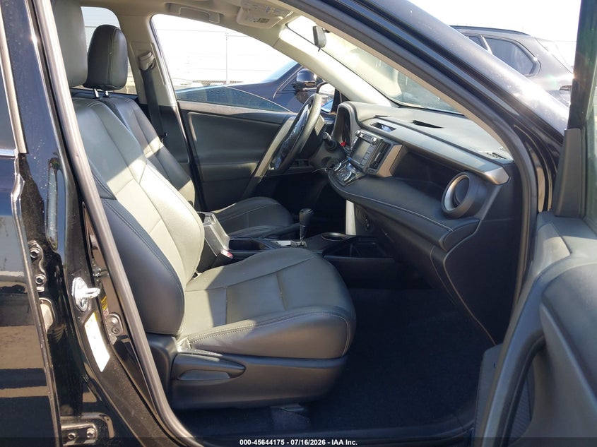 2015 Toyota Rav 4 VIN 2T3WFREV0FW161373 IAAI salvage auction — REAR END, Wait Title, sold $4,750 on 2026-09-16 (photo 5)