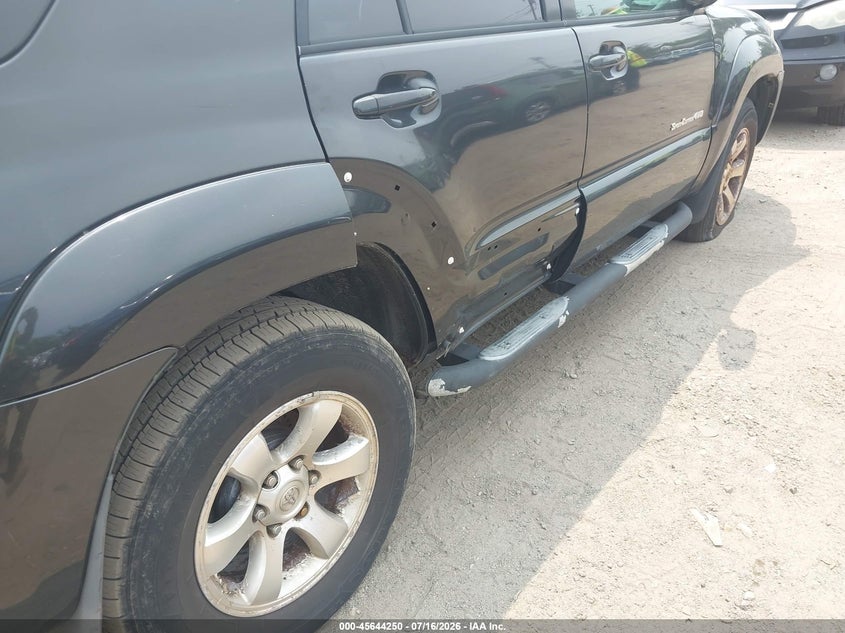 2006 Toyota 4runner VIN JTEBU14R968067066 IAAI salvage auction — NORMAL WEAR, Clear (Rhode Island), sold $25 on 2026-07-21 (photo 6)