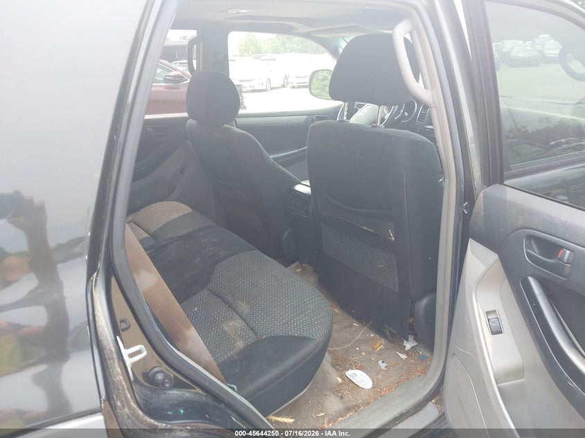 2006 Toyota 4runner VIN JTEBU14R968067066 IAAI salvage auction — NORMAL WEAR, Clear (Rhode Island), sold $25 on 2026-07-21 (photo 8)