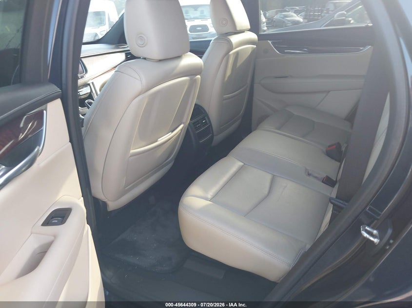 2017 Cadillac Xt5 VIN 1GYKNCRS8HZ306820 IAAI salvage auction — NORMAL WEAR, Repossession Paperwork (Georgia), sold $7,700 on 2026-08-10 (photo 8)