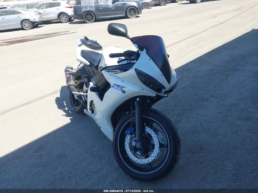 2007 Yamaha Yzfr6 VIN JYARJ06Y07A007208 IAAI salvage auction — ELECTRICAL, Salvage (California), sold $525 on 2026-07-29 (photo 1)