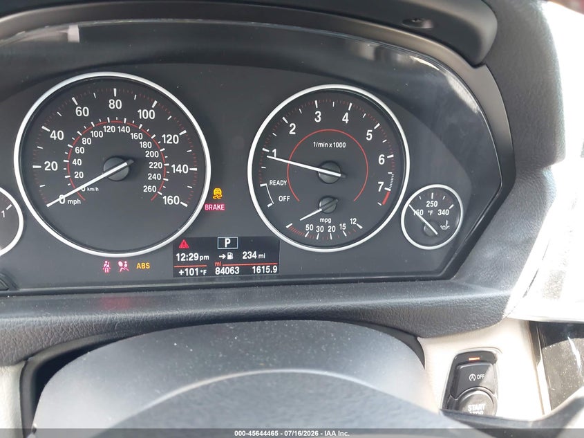 2016 BMW 3er VIN WBA8E9G53GNT84327 IAAI salvage auction — SIDE, Wait Title, sold $2,200 on 2026-07-31 (photo 7)