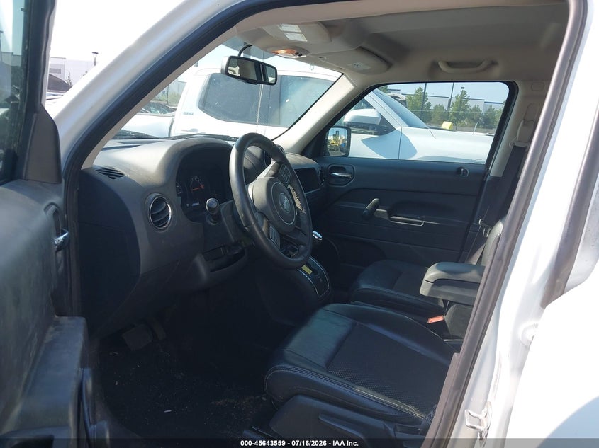 2017 Jeep Liberty (patriot) VIN 1C4NJPBA4HD200837 IAAI salvage auction — LEFT FRONT, Salvage Title, sold $1,650 on 2026-07-19 (photo 5)