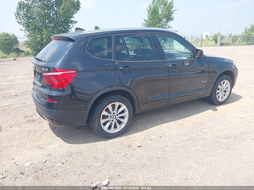 2014 BMW X3 VIN 5UXWX9C53E0D12016 IAAI salvage auction — NORMAL WEAR, Clear (Minnesota), sold $250 on 2026-07-30 (photo 4)