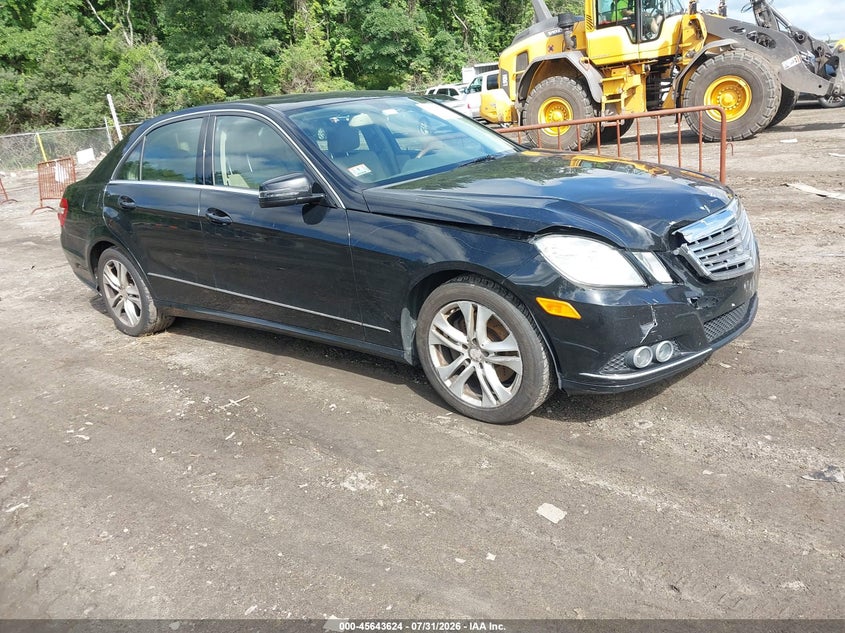 2011 Mercedes-benz E-class VIN WDDHF8HB6BA455069 IAAI salvage auction — FRONT END, Reconstructed (Massachusetts), sold $525 on 2026-08-11 (photo 1)
