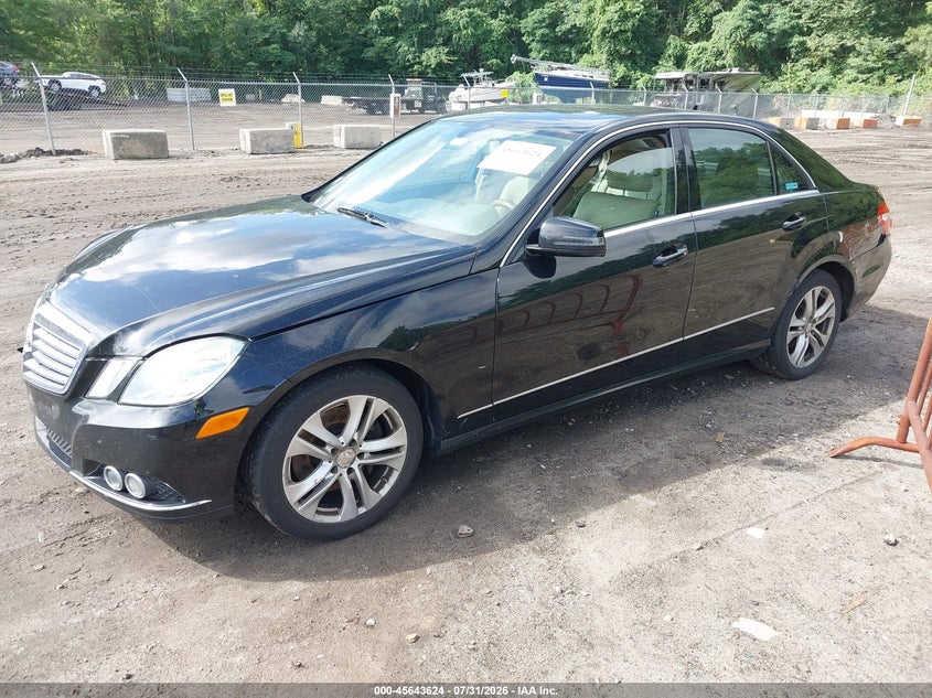 2011 Mercedes-benz E-class VIN WDDHF8HB6BA455069 IAAI salvage auction — FRONT END, Reconstructed (Massachusetts), sold $525 on 2026-08-11 (photo 2)