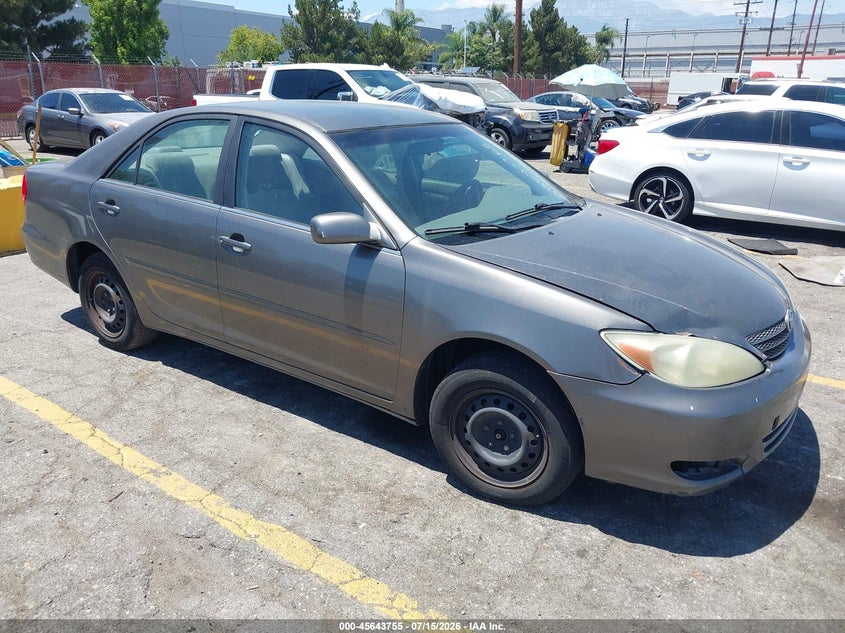 2002 Toyota Camry VIN JTDBE32K220038424 IAAI salvage auction — NORMAL WEAR, Clear - Dealer Only (California), sold $475 on 2026-07-28 (photo 1)