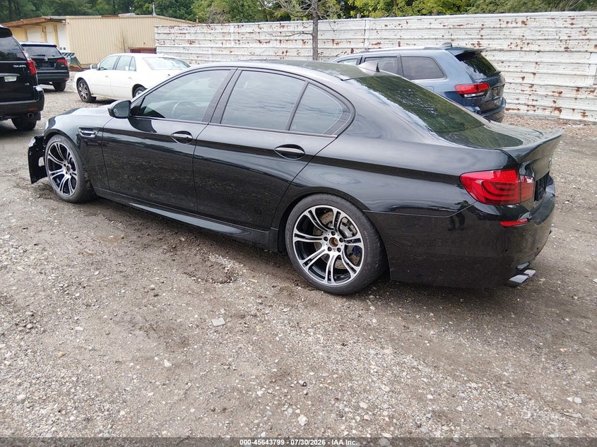 2013 BMW M5 VIN WBSFV9C53DC773274 IAAI salvage auction — FRONT END, Salvage Title, sold $11,800 on 2026-08-26 (photo 3)