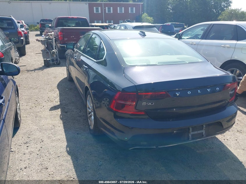 2017 Volvo S90 VIN YV1A22MK4H1005210 IAAI salvage auction — NORMAL WEAR, Clear (Massachusetts), sold $1,750 on 2026-07-28 (photo 3)