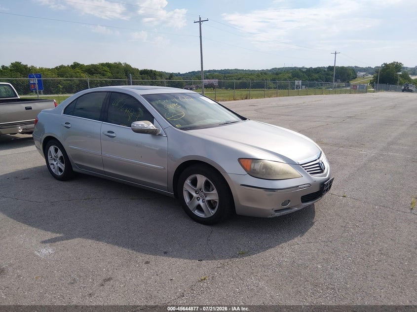 2008 Acura Rl VIN JH4KB16668C002090 IAAI salvage auction — NORMAL WEAR, Clear (Missouri), sold $325 on 2026-07-30 (photo 1)