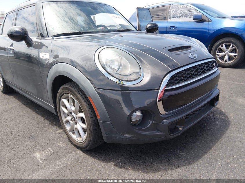 2015 Mini Hard top VIN WMWXU3C5XF2B65787 IAAI salvage auction — ENGINE DAMAGE, Salvage Title, sold $3,200 on 2026-07-31 (photo 6)