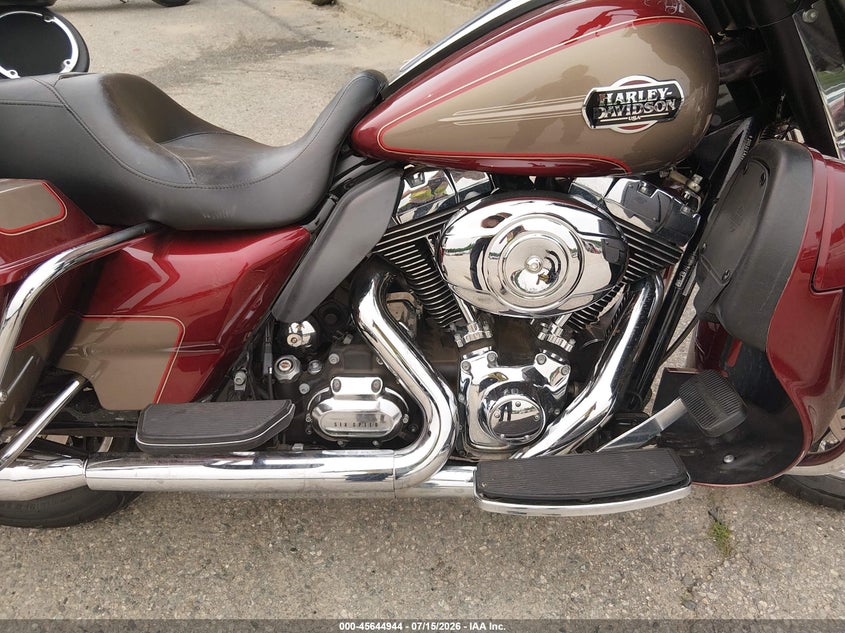 2009 Harley-davidson Flhtcu VIN 1HD1FC4159Y679168 IAAI salvage auction — LEFT SIDE, Salvage (Maine), sold $2,650 on 2026-09-05 (photo 8)