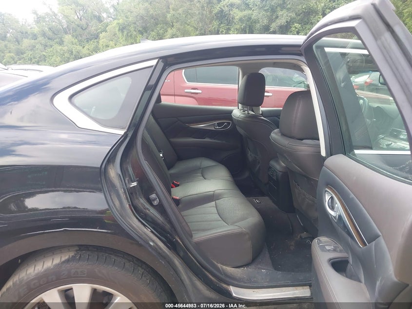 2012 Infiniti M VIN JN1BY1AR1CM396606 IAAI salvage auction — NORMAL WEAR, Clear (Kansas), sold $25 on 2026-07-29 (photo 8)