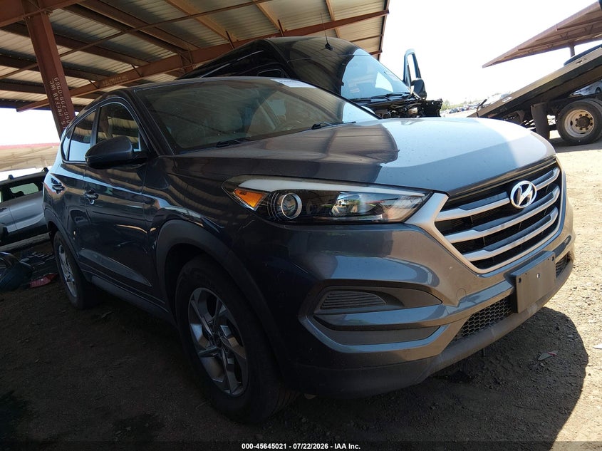 2018 Hyundai Tucson VIN KM8J2CA40JU824295 IAAI salvage auction — REAR END, Salvage (Arizona), sold $2,700 on 2026-07-27 (photo 1)