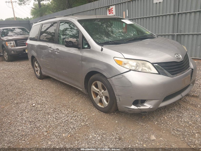 2012 Toyota Sienna VIN 5TDKK3DC2CS250608 IAAI salvage auction — NORMAL WEAR, Clear (New Jersey), sold $350 on 2026-07-29 (photo 1)