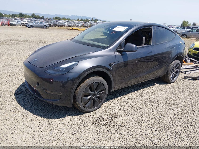 2024 Tesla Model y VIN 7SAYGDEE8RF194384 IAAI salvage auction — NORMAL WEAR, Peddle Clear Public-Restricted (Oregon), sold $8,900 on 2026-07-20 (photo 2)
