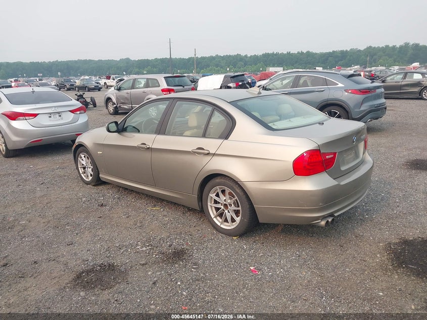 2010 BMW 3 series VIN WBAPK5C58AA646893 IAAI salvage auction — NORMAL WEAR, Clear (Pennsylvania), sold $1,050 on 2026-07-20 (photo 3)