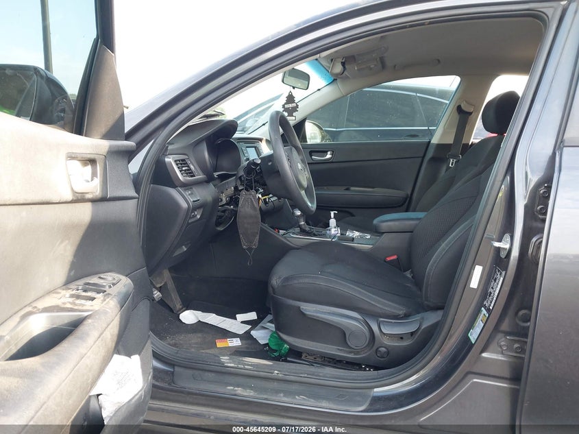 2017 Kia Optima VIN 5XXGT4L34HG164980 IAAI salvage auction — THEFT, Salvage Title, sold $25 on 2026-07-24 (photo 5)