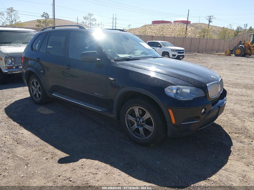 2013 BMW X5 VIN 5UXZW0C51D0B90508 IAAI salvage auction — NORMAL WEAR, Clear-Dealer Only (Oregon), sold $500 on 2026-07-31 (photo 1)