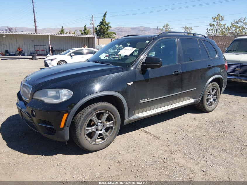 2013 BMW X5 VIN 5UXZW0C51D0B90508 IAAI salvage auction — NORMAL WEAR, Clear-Dealer Only (Oregon), sold $500 on 2026-07-31 (photo 2)