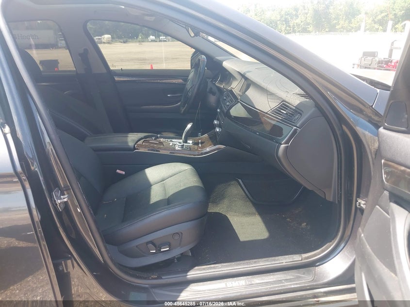 2011 BMW 5 series VIN WBAFU9C51BC784679 IAAI salvage auction — NORMAL WEAR, Clear (Alabama), sold $500 on 2026-07-29 (photo 5)