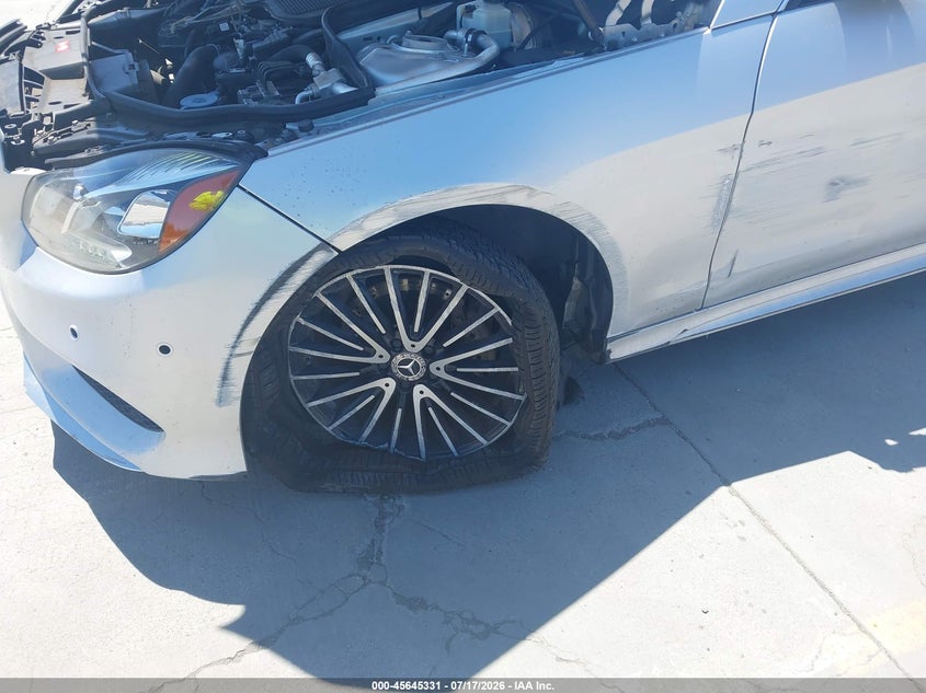 2014 Mercedes-benz E-class VIN WDDHF5KB8EB025758 IAAI salvage auction — NORMAL WEAR, Clear - Dealer Only (California), sold $500 on 2026-07-29 (photo 6)