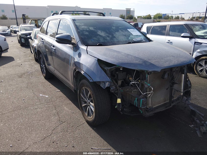 2019 Toyota Highlander VIN 5TDKZRFH9KS347259 IAAI salvage auction — RIGHT FRONT, Salvage Certificate (California), sold $8,250 on 2026-07-31 (photo 1)