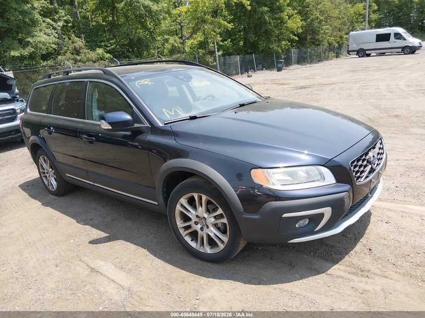 2016 Volvo Xc70 VIN YV4612NK7G1254450 IAAI salvage auction — NORMAL WEAR, Clear (Maryland), sold $3,900 on 2026-07-29 (photo 1)