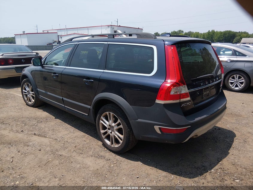 2016 Volvo Xc70 VIN YV4612NK7G1254450 IAAI salvage auction — NORMAL WEAR, Clear (Maryland), sold $3,900 on 2026-07-29 (photo 3)