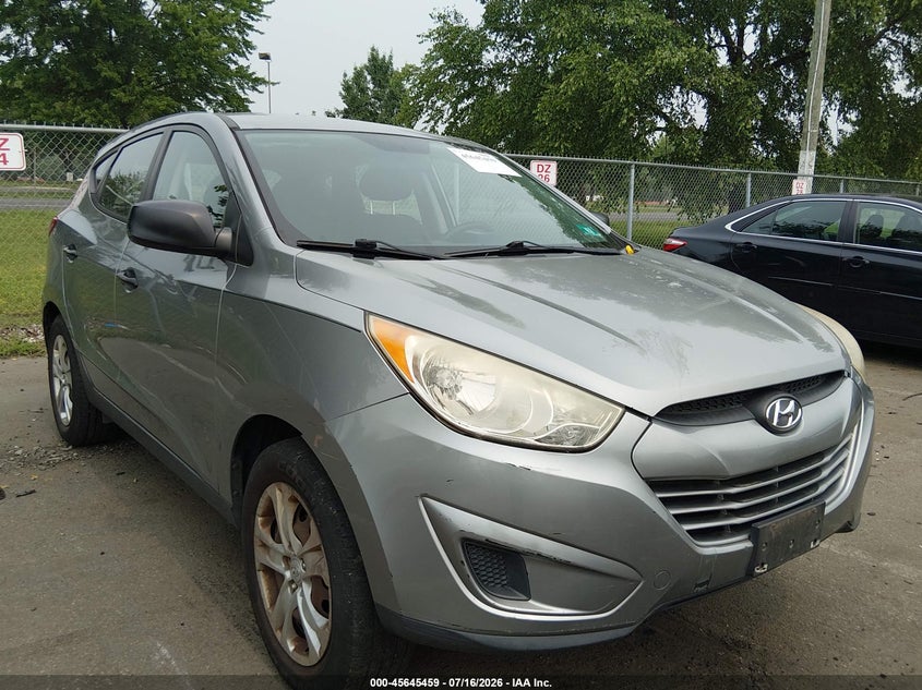 2011 Hyundai Tucson VIN KM8JT3AB0BU193108 IAAI salvage auction — NORMAL WEAR, Clear (New Jersey), sold $1,175 on 2026-07-27 (photo 1)