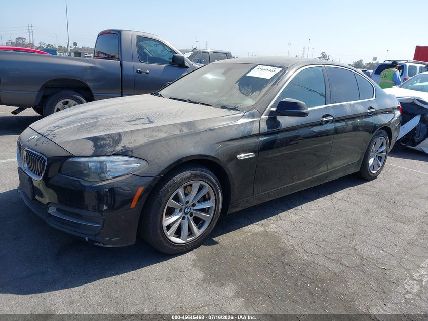 2014 BMW 5 series VIN WBA5A5C53ED504899 IAAI salvage auction — NORMAL WEAR, Clear - Dealer Only (California), sold $275 on 2026-07-30 (photo 2)