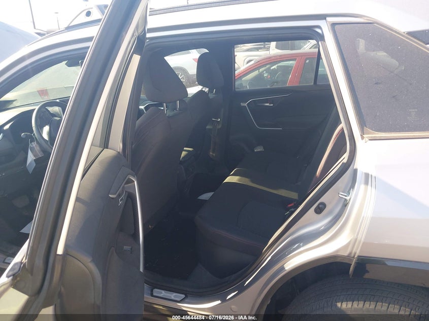 2024 Toyota Rav 4 VIN JTMCB3FVXRD192612 IAAI salvage auction — FRONT END, Salvage Title, sold $9,700 on 2026-07-24 (photo 8)