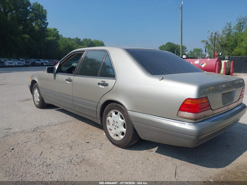1996 Mercedes-benz S class VIN WDBGA32E0TA313892 IAAI salvage auction — NORMAL WEAR, Clear (Missouri), sold $1,450 on 2026-07-29 (photo 3)