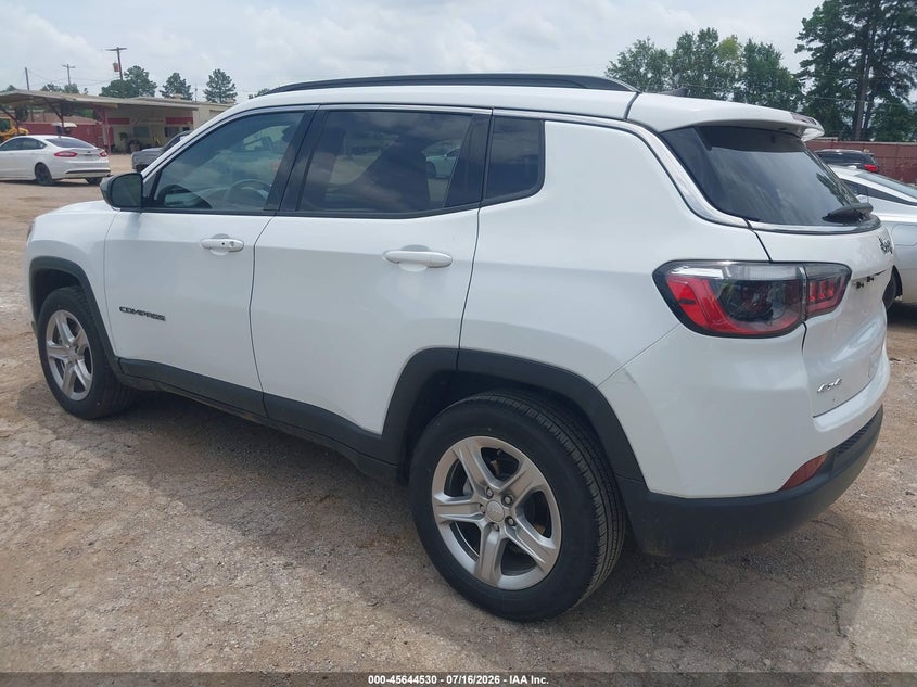 2024 Jeep Compass VIN 3C4NJDBN2RT604426 IAAI salvage auction — RIGHT FRONT, Salvage Title, sold $11,275 on 2026-07-22 (photo 3)