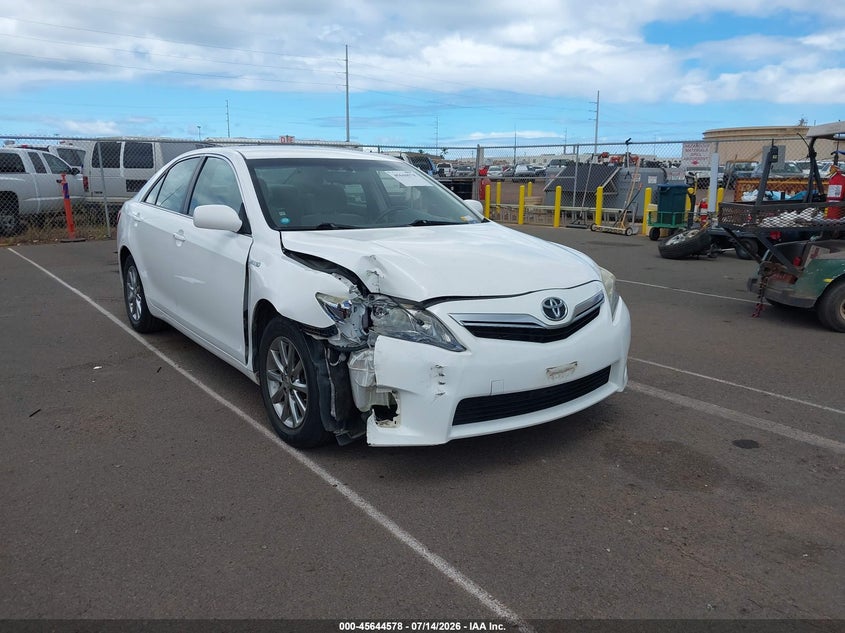 2010 Toyota Camry hybrid VIN JTNBB3EK8A3053541 IAAI salvage auction — NORMAL WEAR, Clear (Hawaii), sold $525 on 2026-07-28 (photo 6)
