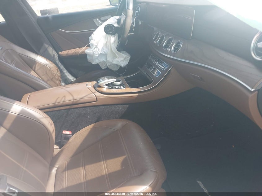 2018 Mercedes-benz VIN WDDZH8KB5JA430430 IAAI salvage auction — FRONT END, Wait Title, sold $19,800 on 2026-08-17 (photo 5)