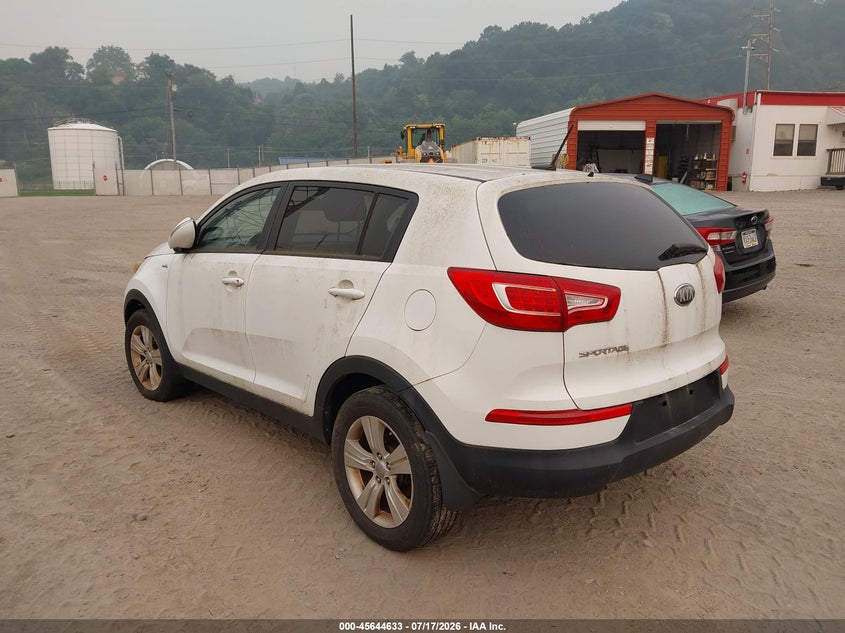 2013 Kia Sportage VIN KNDPBCA24D7432243 IAAI salvage auction — NORMAL WEAR, Clear (Pennsylvania), sold $1,550 on 2026-07-28 (photo 3)