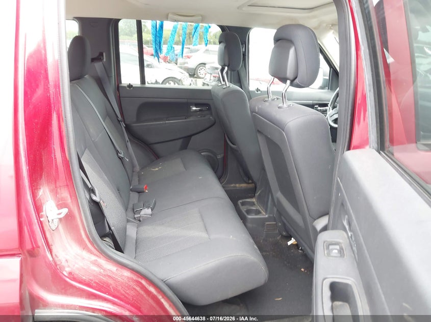 2011 Jeep Liberty VIN 1J4PN2GK8BW577744 IAAI salvage auction — FRONT END, Original (Texas), sold $875 on 2026-10-05 (photo 8)