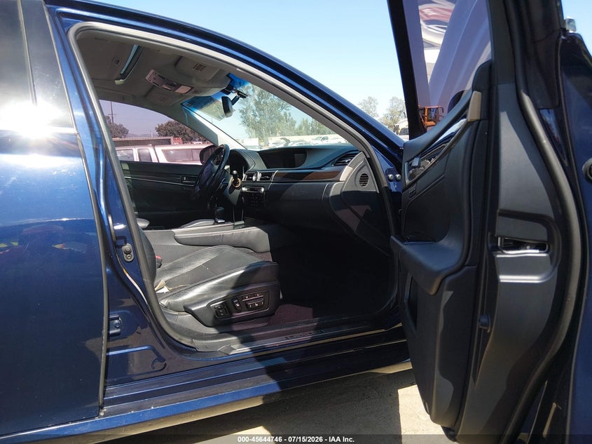 2013 Lexus Gs VIN JTHBE1BL2D5000774 IAAI salvage auction — LEFT SIDE, Salvage (California), sold $2,550 on 2026-07-29 (photo 5)