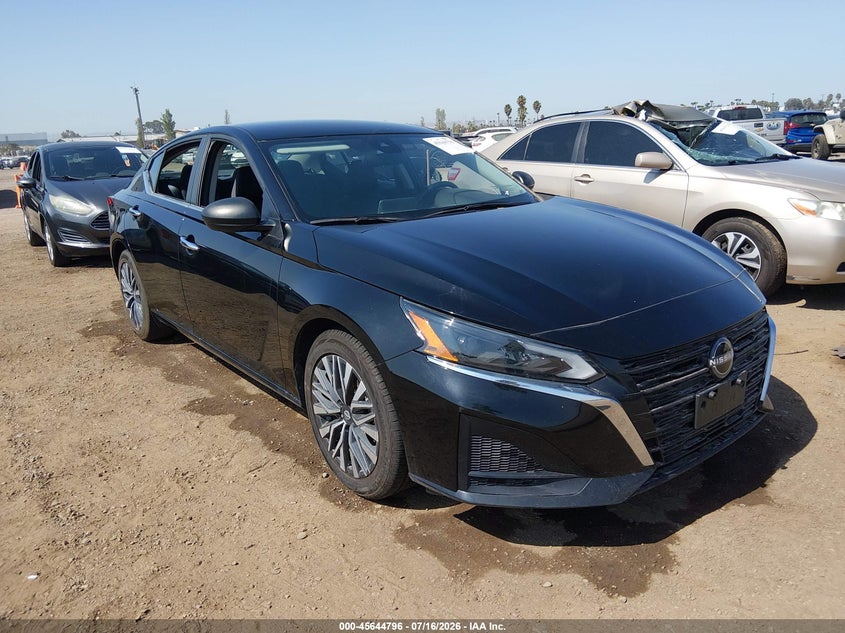 2024 Nissan Altima VIN 1N4BL4DVXRN349718 IAAI salvage auction — NORMAL WEAR, Enterprise Vehicles Clear Only (California), sold $12,600 on 2026-07-30 (photo 1)