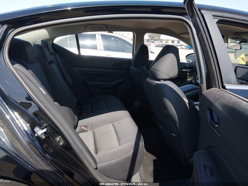 2024 Nissan Altima VIN 1N4BL4DVXRN349718 IAAI salvage auction — NORMAL WEAR, Enterprise Vehicles Clear Only (California), sold $12,600 on 2026-07-30 (photo 8)