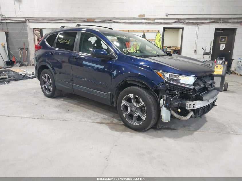 2018 Honda Cr-v VIN 7FARW2H83JE033156 IAAI salvage auction — SIDE, Salvage Title, sold $6,000 on 2026-08-02 (photo 1)