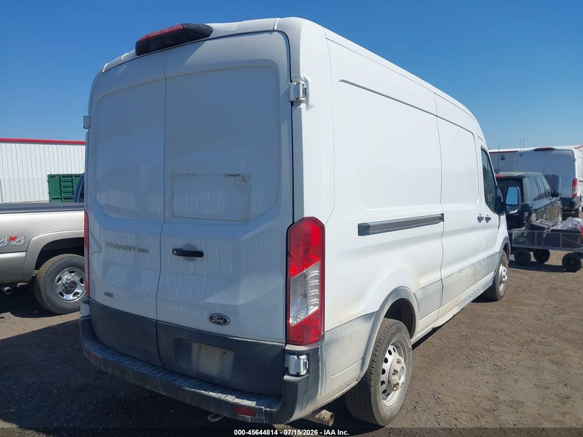 2023 Ford Transit VIN 1FTBR2C84PKA42276 IAAI salvage auction — NORMAL WEAR, Enterprise Vehicles Clear Only (Washington), sold $11,200 on 2026-07-18 (photo 4)